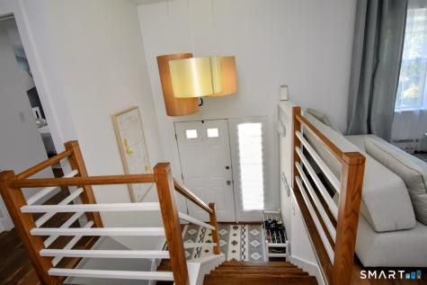 38 Algonquin Way Bristol CT 06010