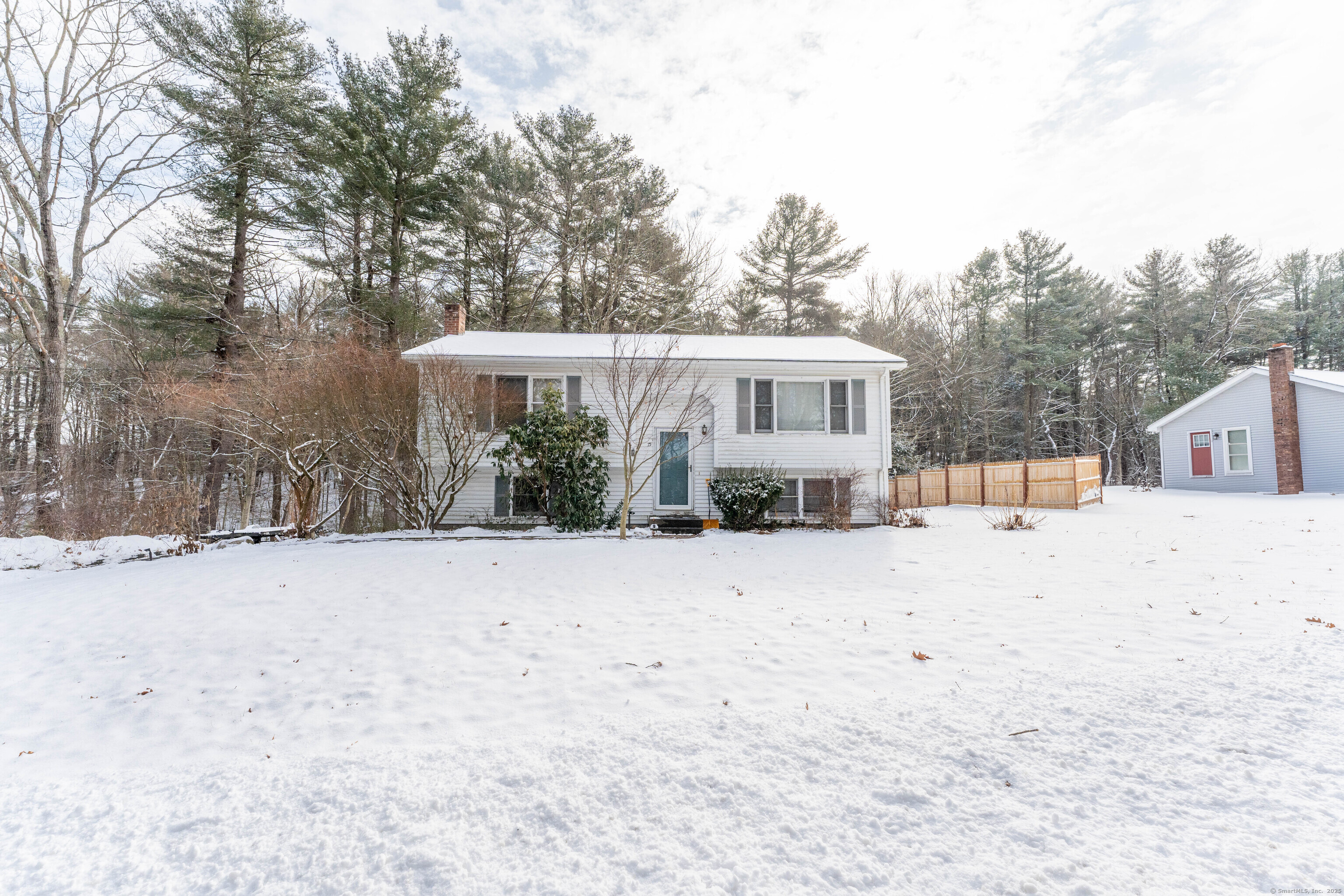 75 Tripp Road Woodstock CT 06281