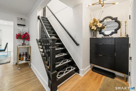 121 Ravencrest Drive Stratford CT 06614