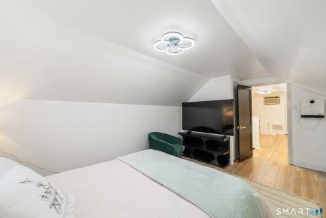 121 Ravencrest Drive Stratford CT 06614