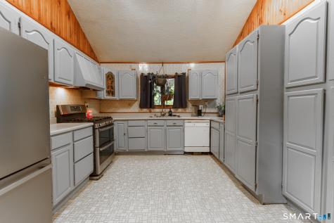 320 Colebrook Road Winchester CT 06098