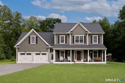 81 Evergreen Crossing New Hartford CT 06057