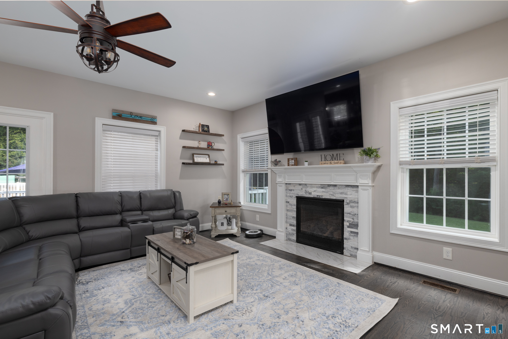 81 Evergreen Crossing New Hartford CT 06057