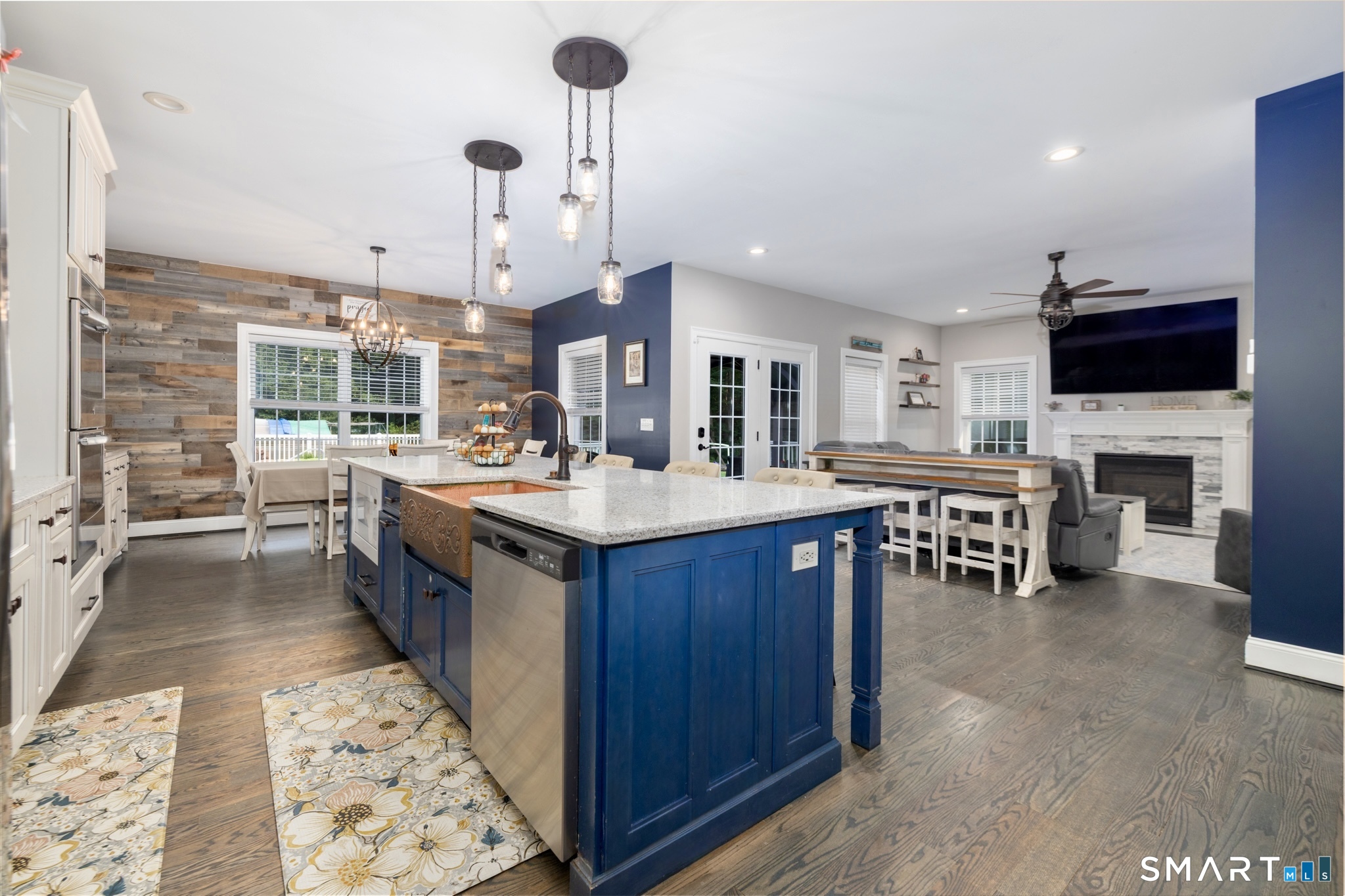 81 Evergreen Crossing New Hartford CT 06057