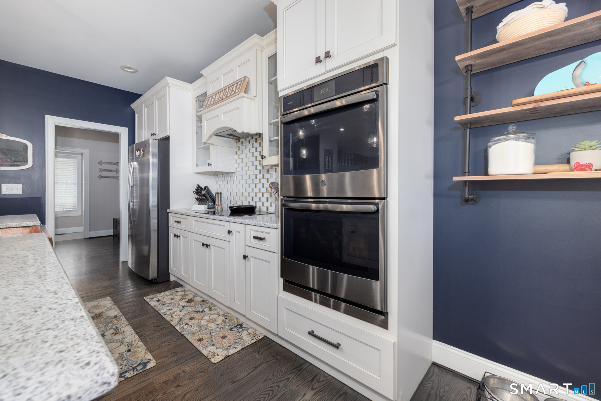 81 Evergreen Crossing New Hartford CT 06057