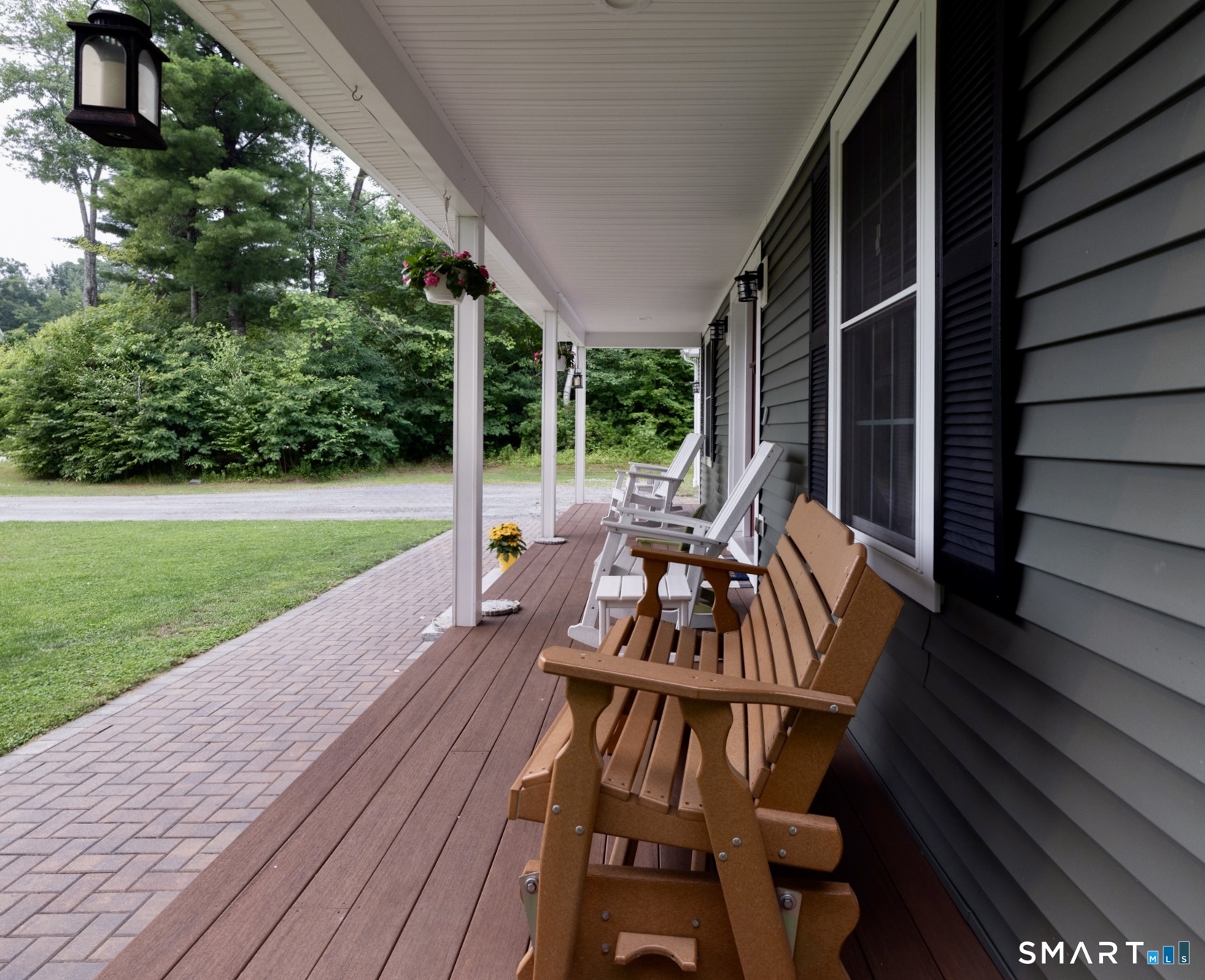81 Evergreen Crossing New Hartford CT 06057