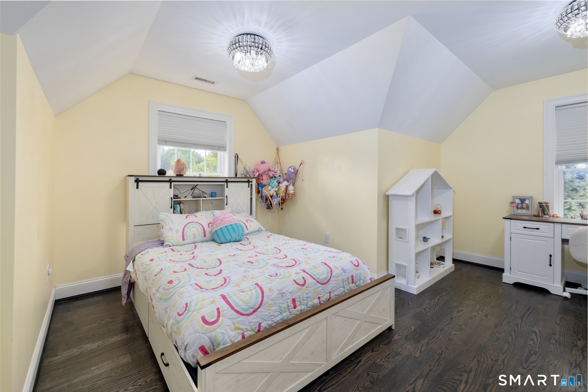81 Evergreen Crossing New Hartford CT 06057