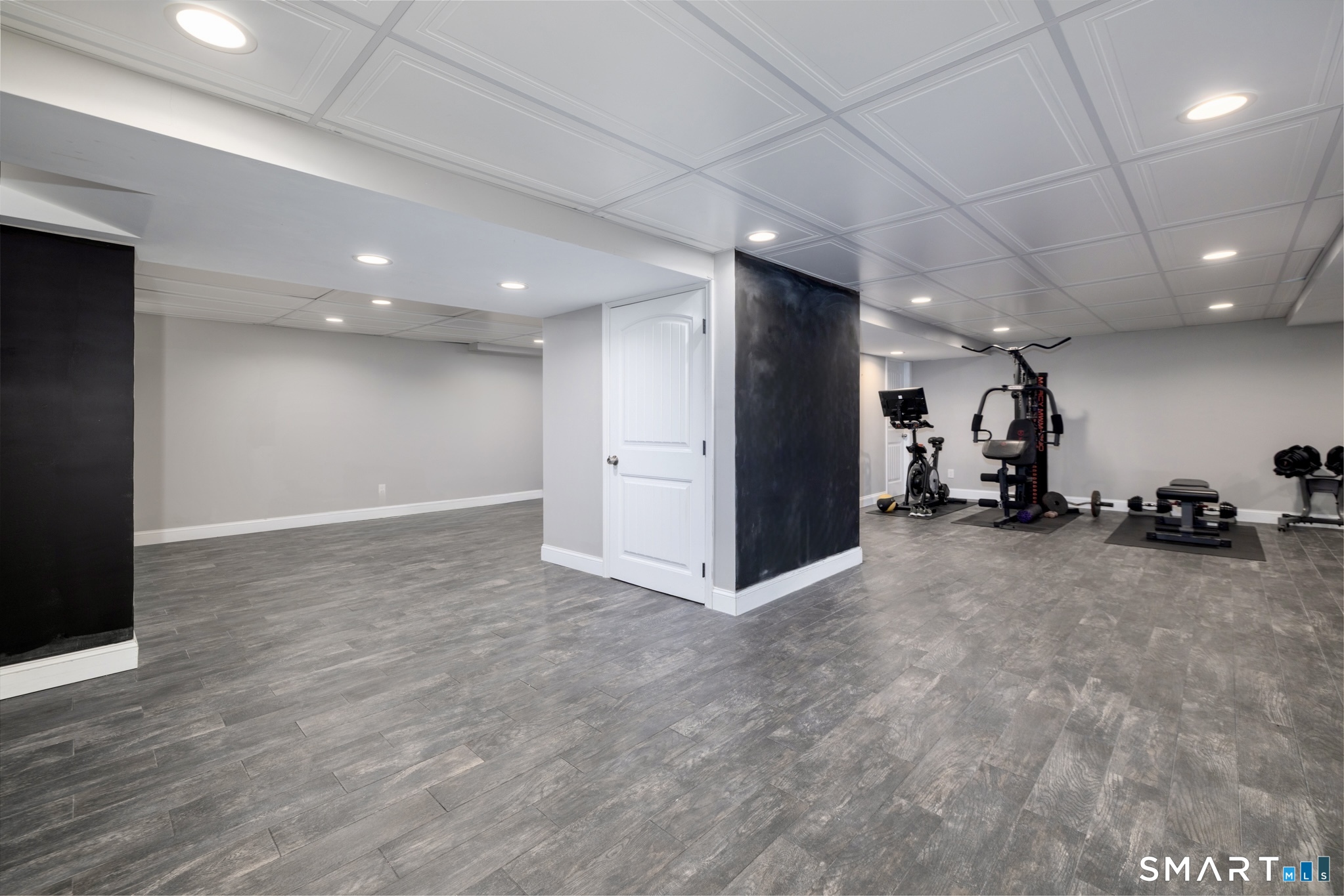 81 Evergreen Crossing New Hartford CT 06057