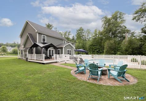 81 Evergreen Crossing New Hartford CT 06057