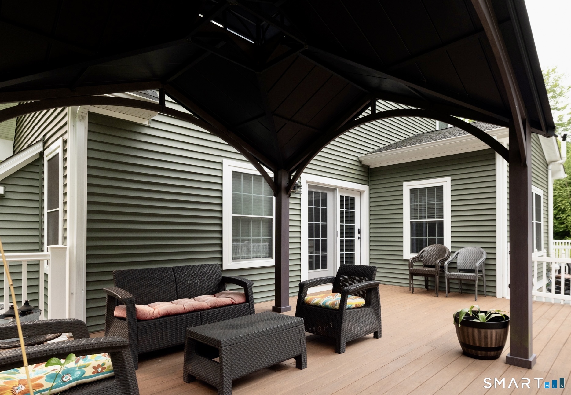 81 Evergreen Crossing New Hartford CT 06057