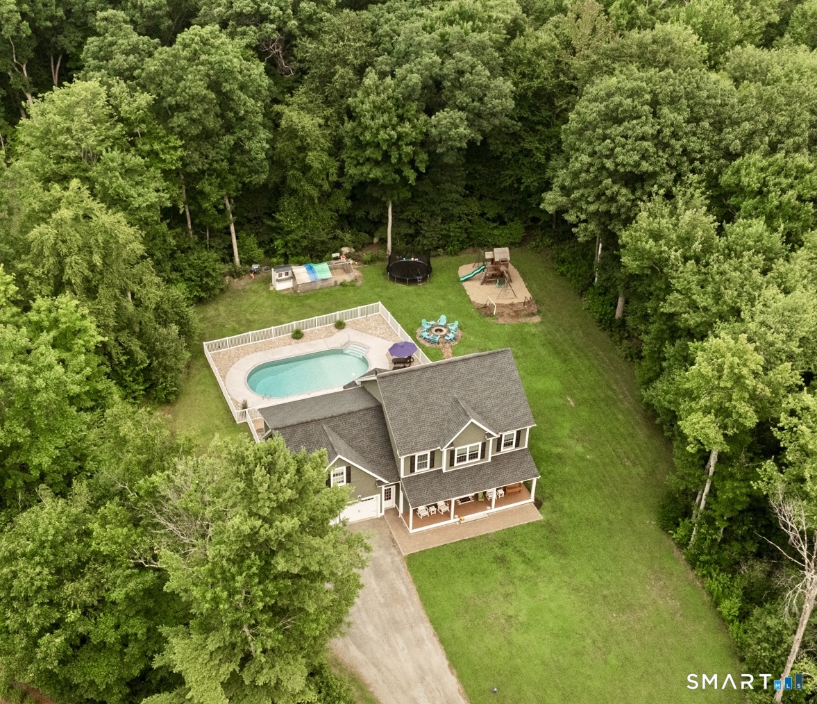 81 Evergreen Crossing New Hartford CT 06057