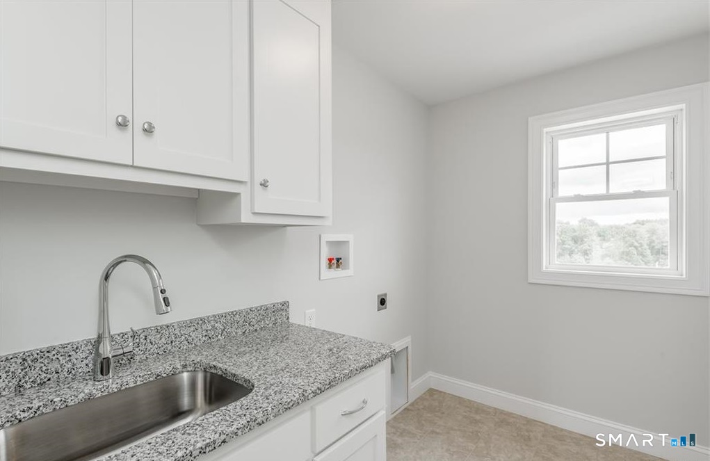 106 Rock Ridge Road Manchester CT 06040