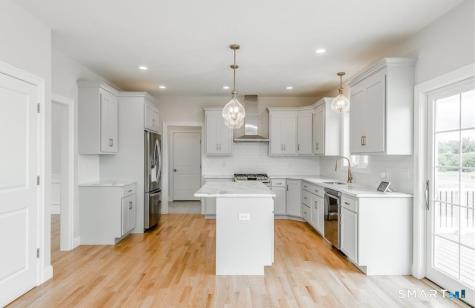 106 Rock Ridge Road Manchester CT 06040