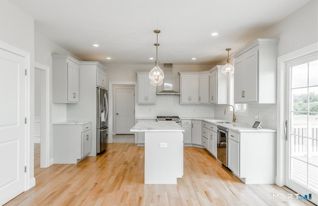 106 Rock Ridge Road Manchester CT 06040