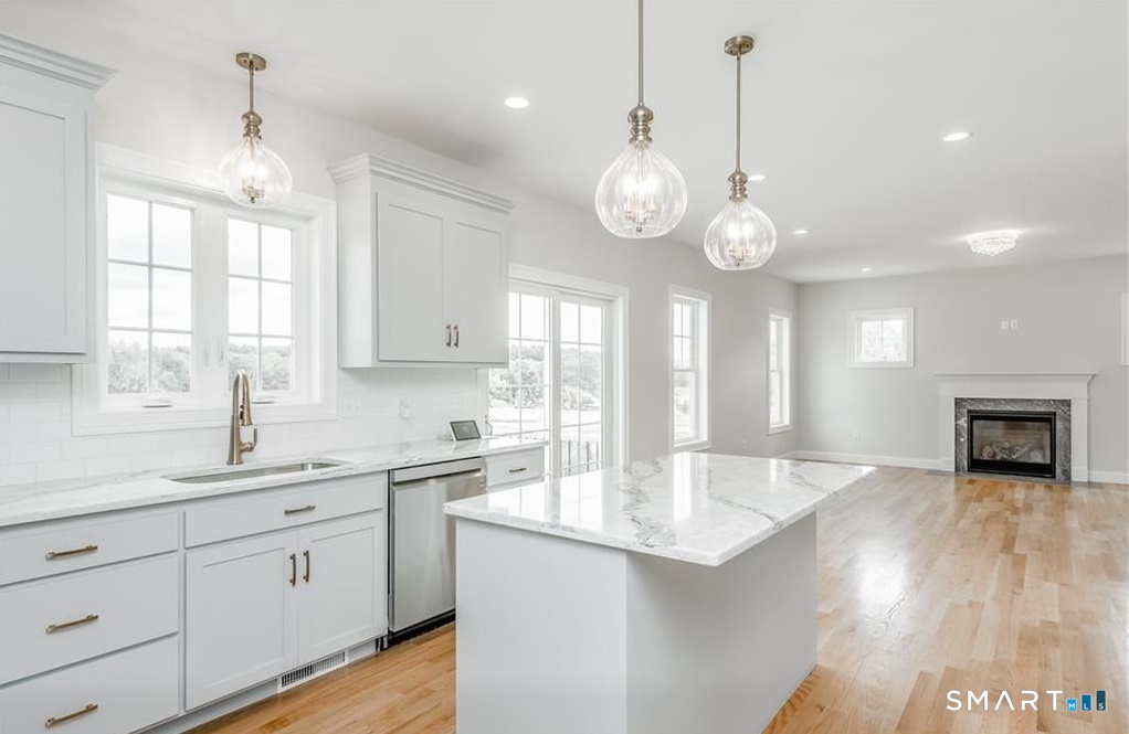 106 Rock Ridge Road Manchester CT 06040