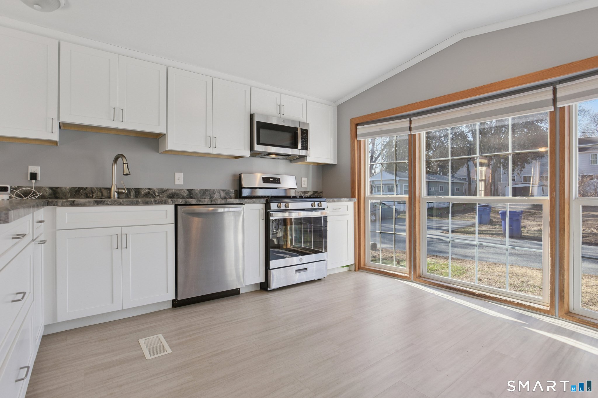 5 Cook Terrace Westbrook CT 06498