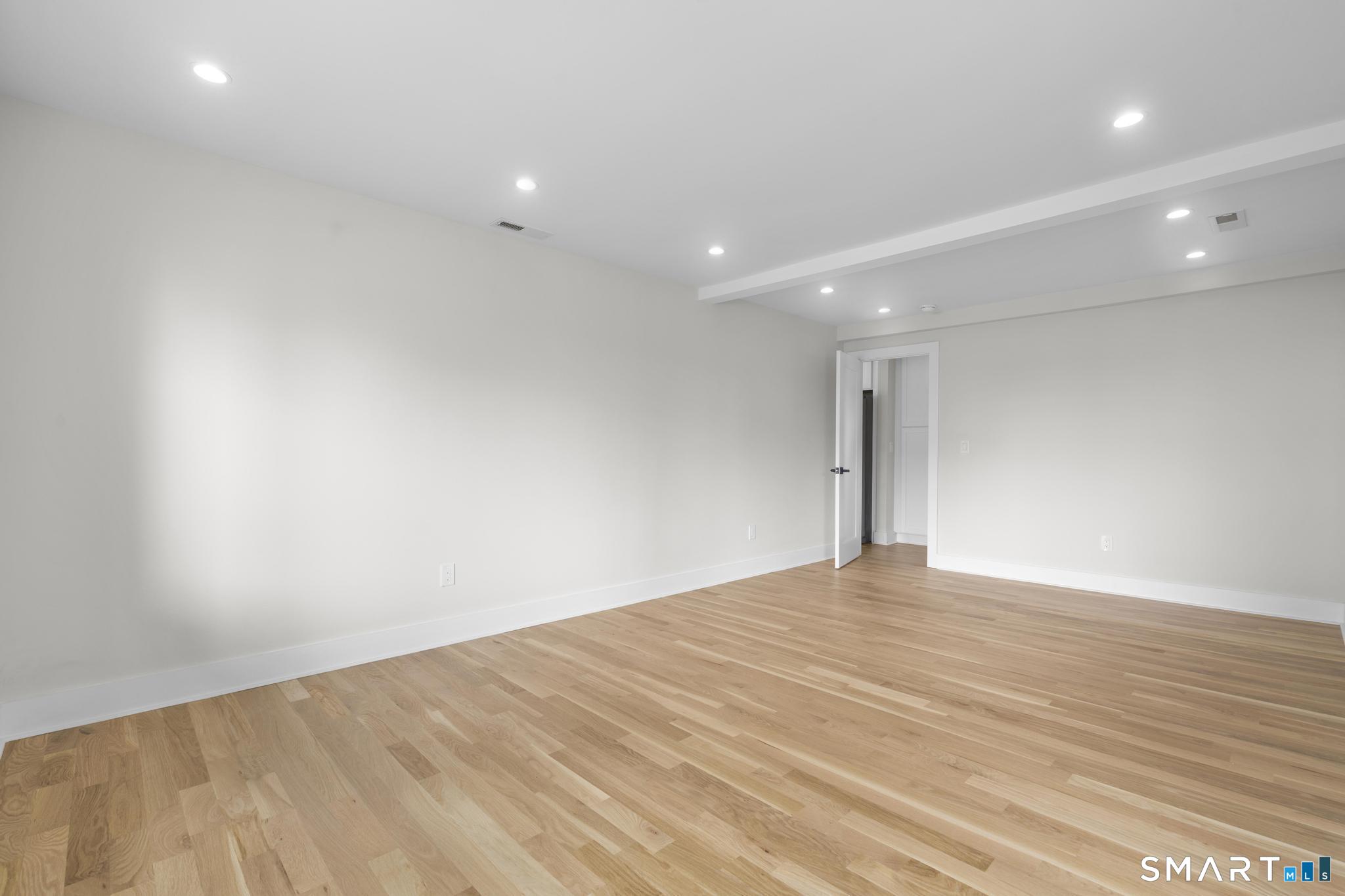 236 Housatonic Drive Milford CT 06460