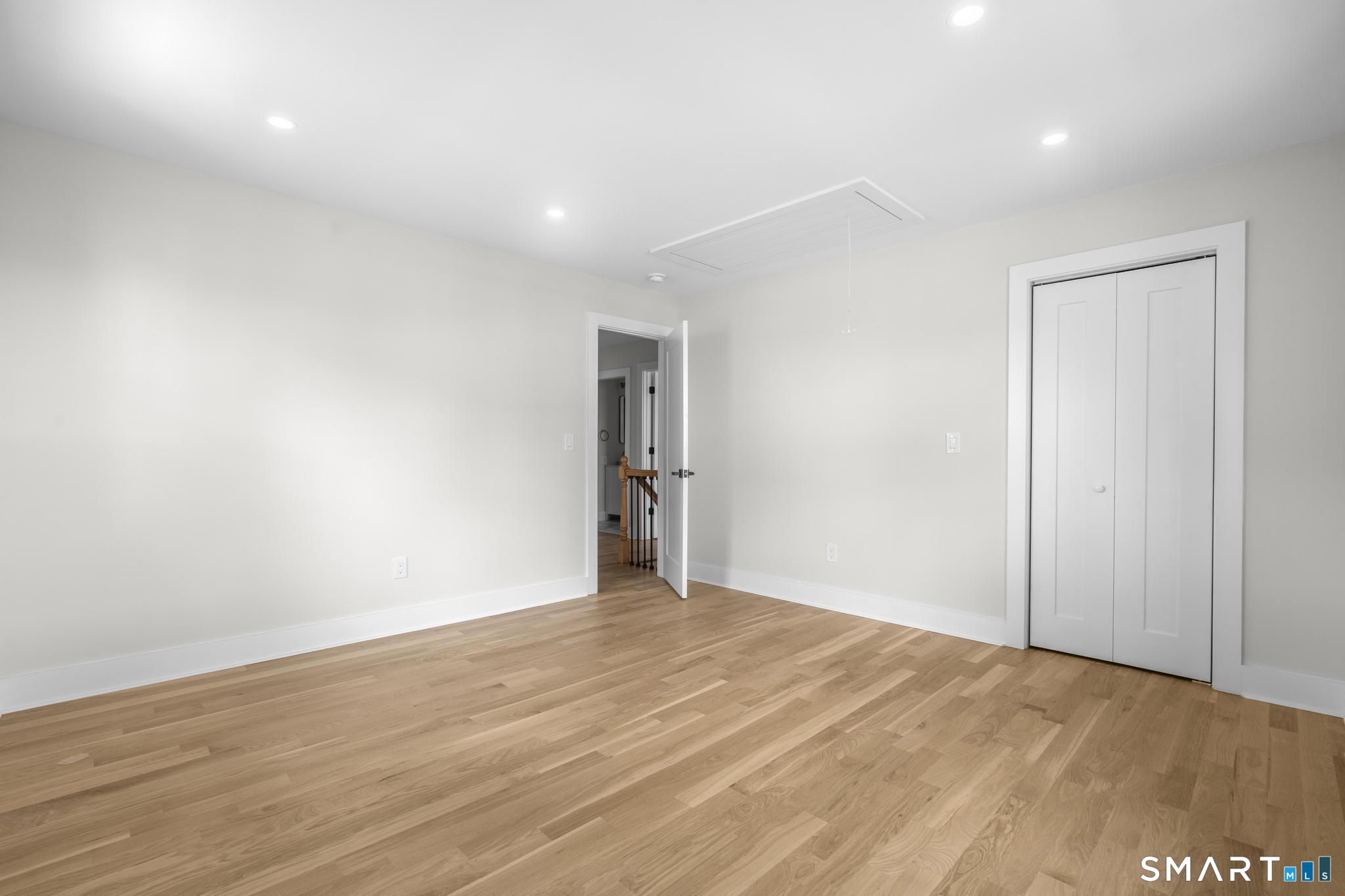 236 Housatonic Drive Milford CT 06460
