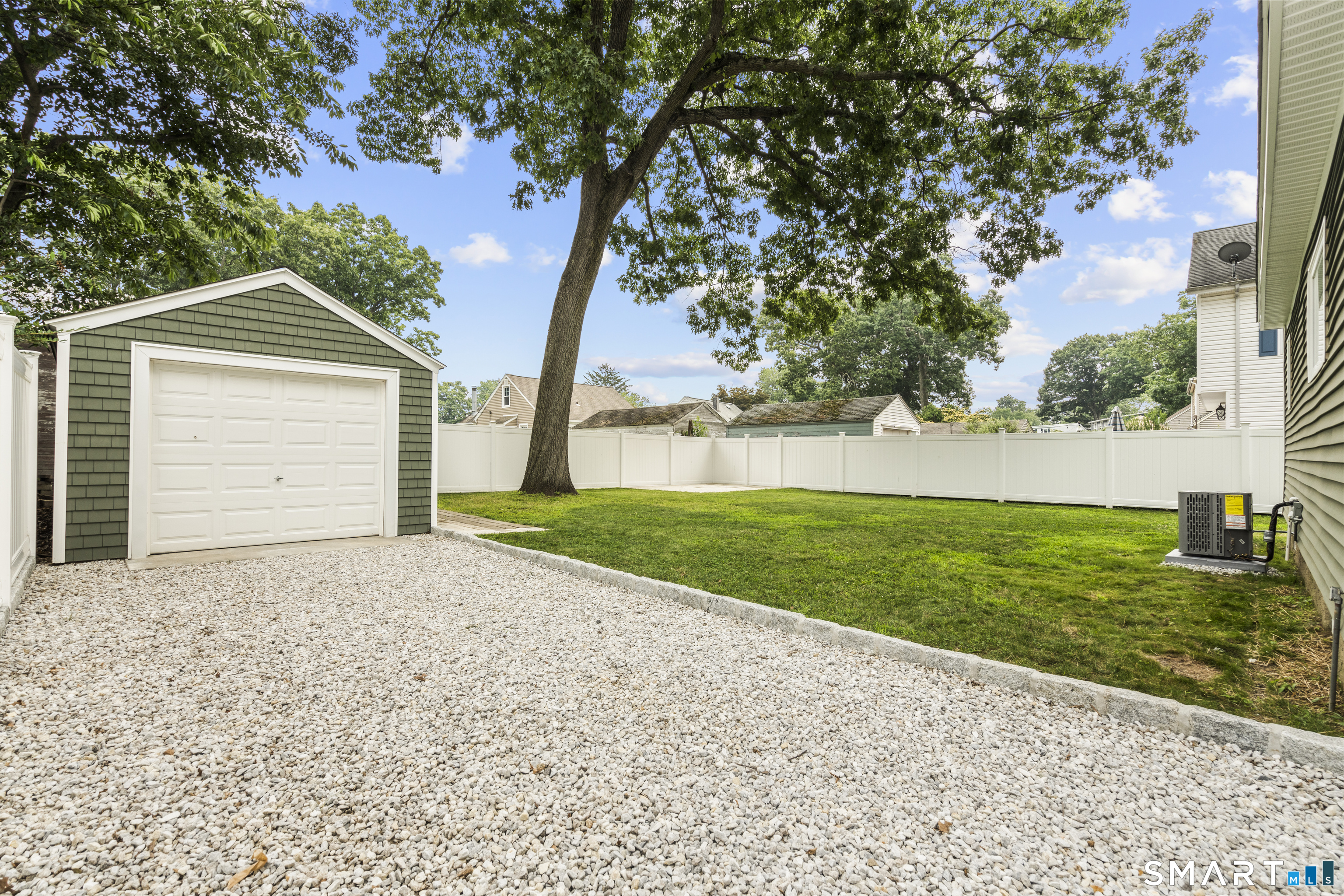 236 Housatonic Drive Milford CT 06460