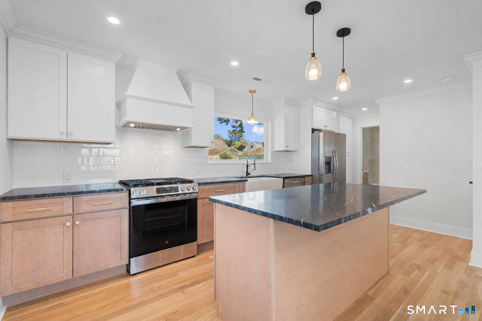 236 Housatonic Drive Milford CT 06460