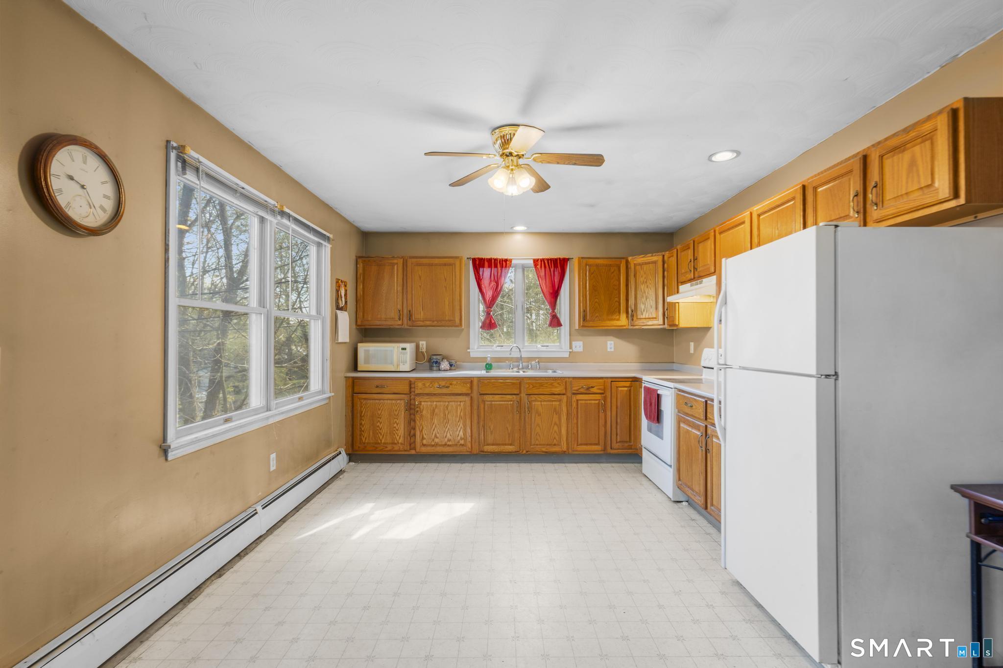 1121 Plainfield Pike Sterling CT 06377