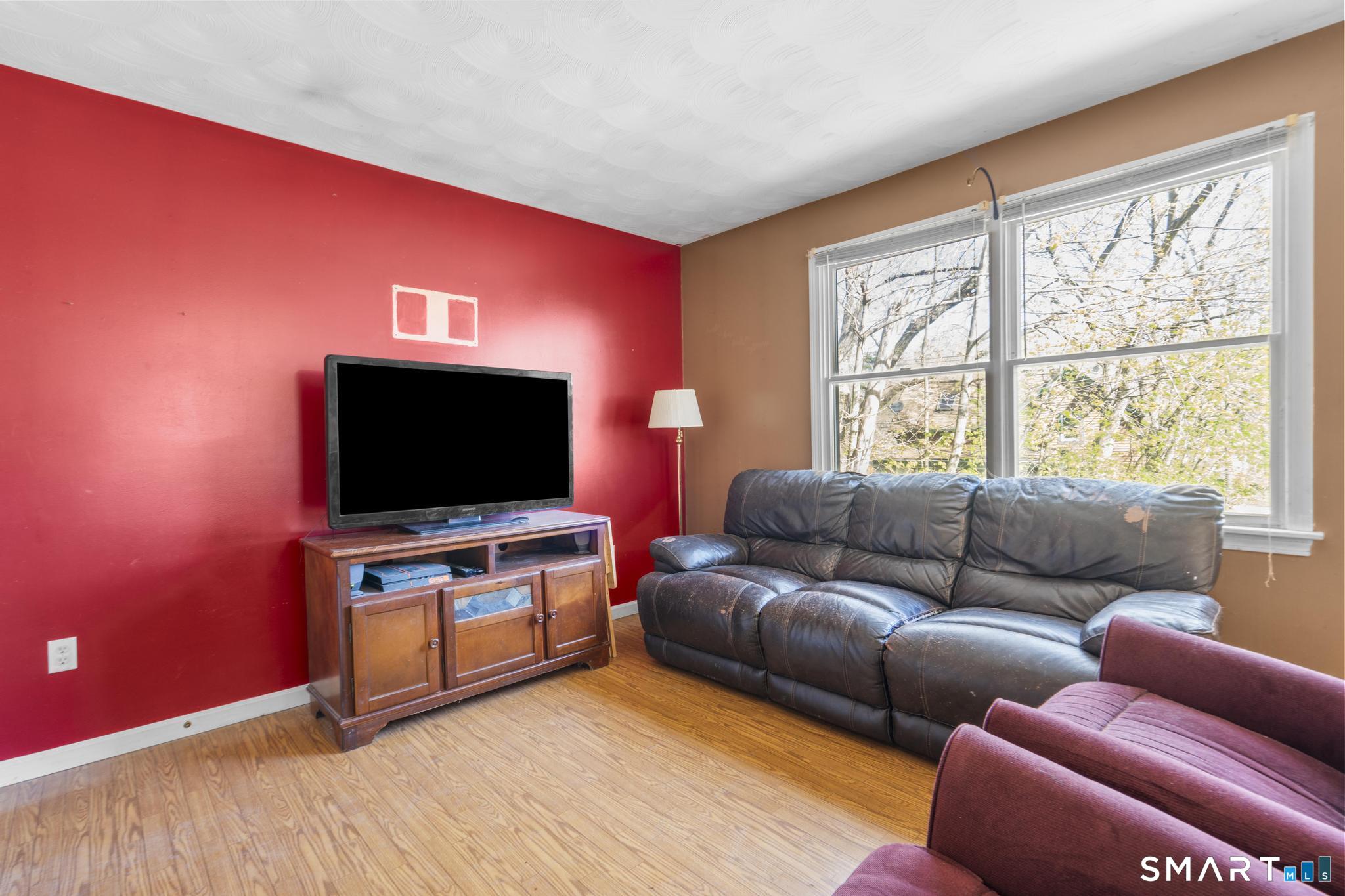 1121 Plainfield Pike Sterling CT 06377