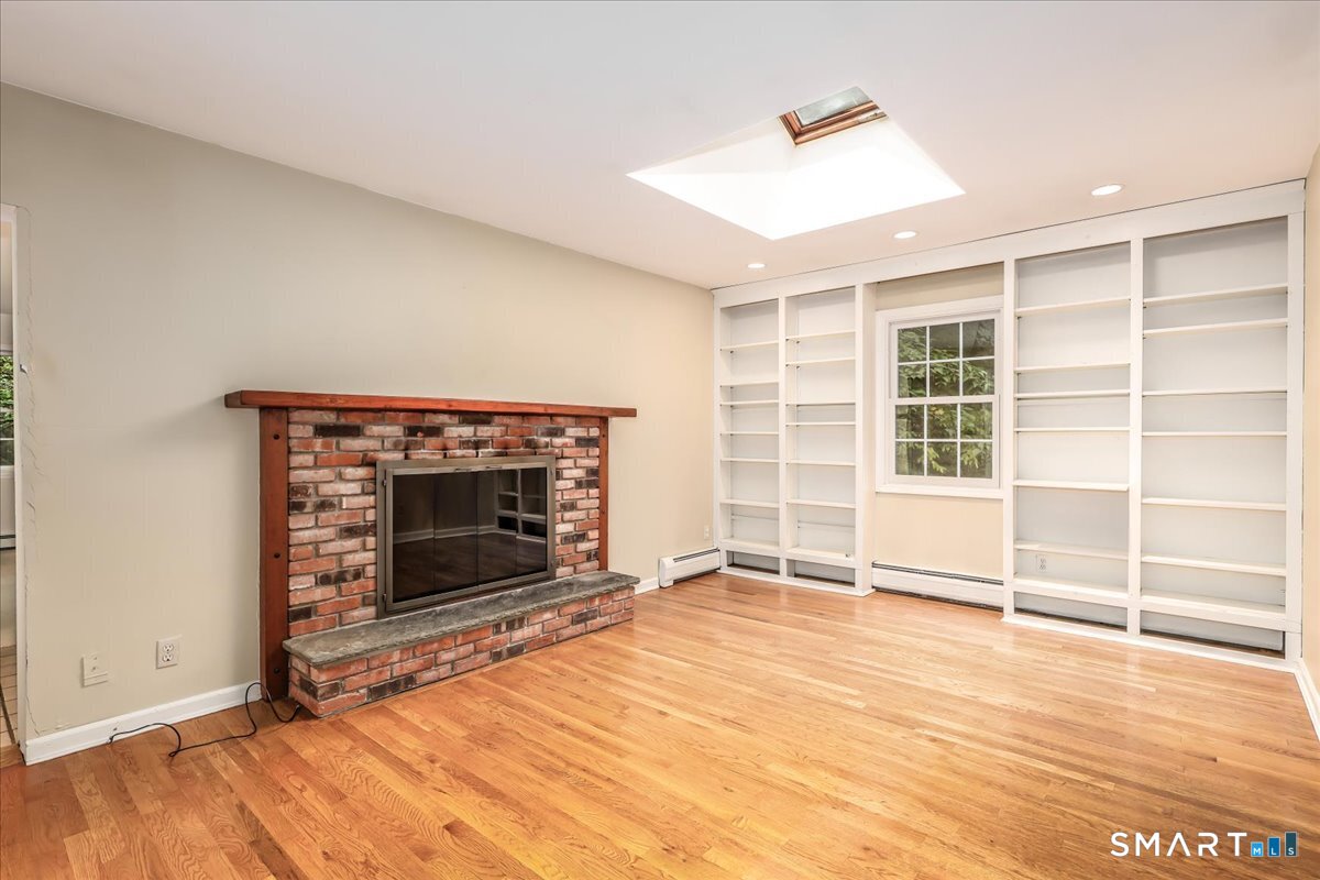 264 Chestnut Land Road New Milford CT 06776