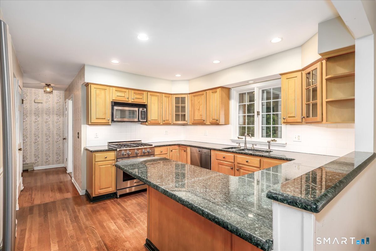 264 Chestnut Land Road New Milford CT 06776