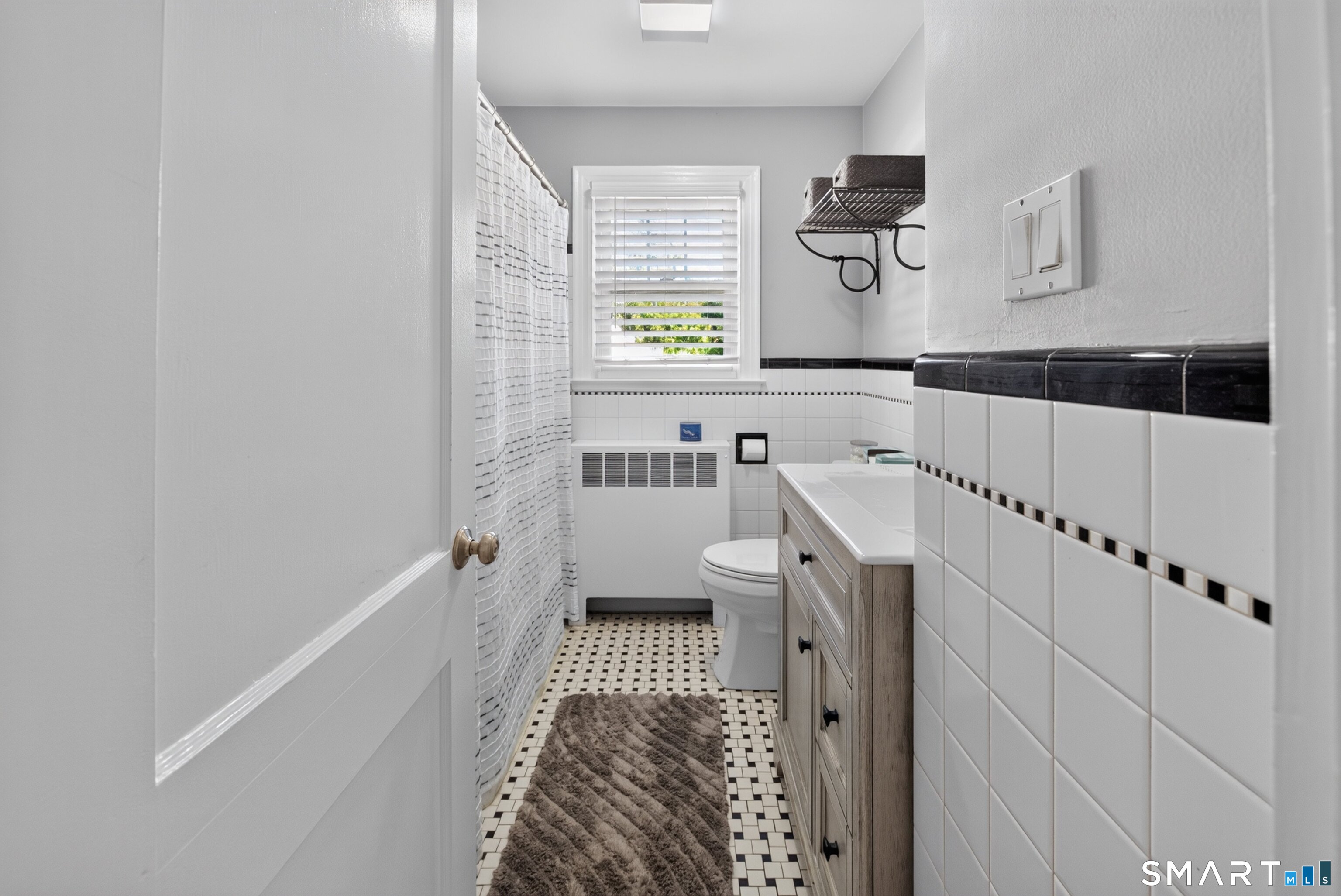 13 Iver Avenue East Haven CT 06512