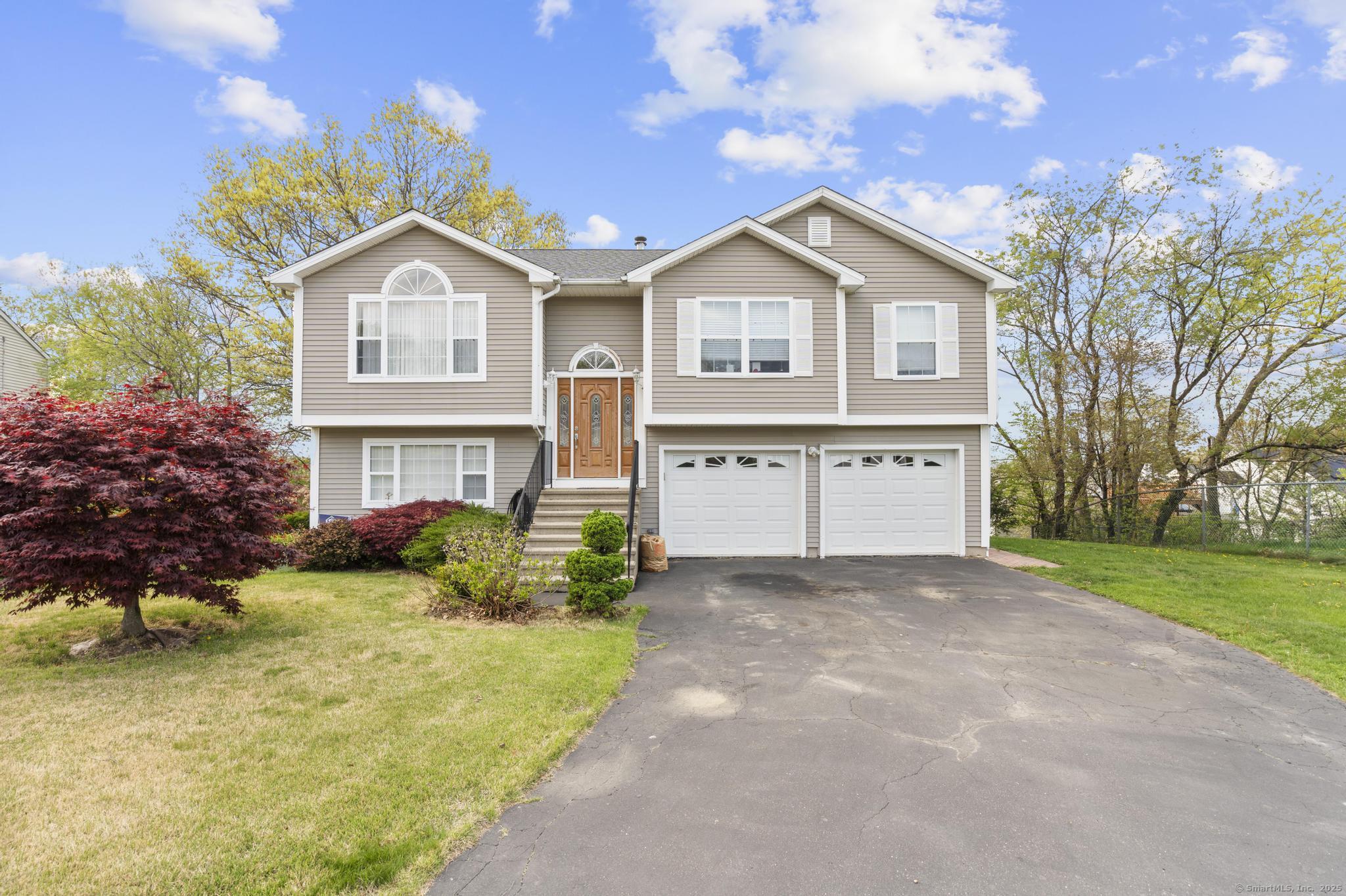 13 Woodcrest Drive Waterbury CT 06708