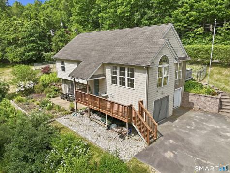 29 Potter School Road Willington CT 06279