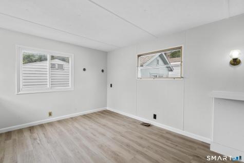 15 Broadway North Westbrook CT 06498