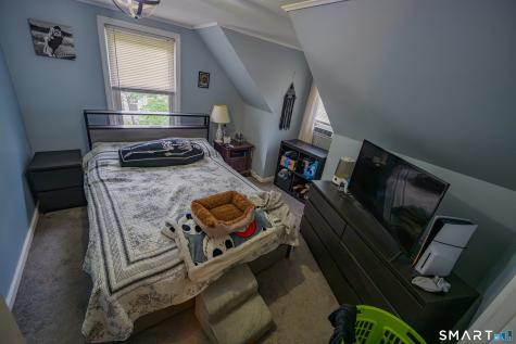 246 East Waterbury Road Naugatuck CT 06770