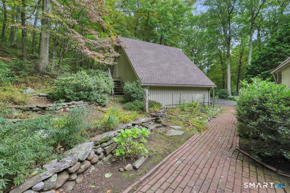 42 Taine Mountain Road Burlington CT 06013