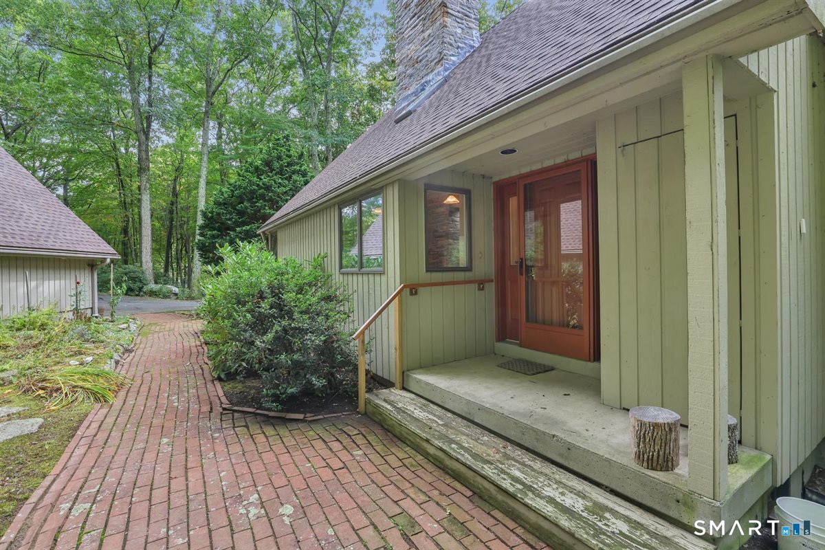 42 Taine Mountain Road Burlington CT 06013