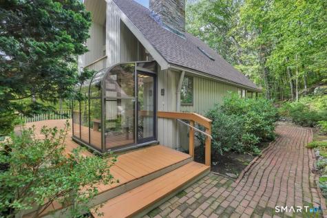 42 Taine Mountain Road Burlington CT 06013