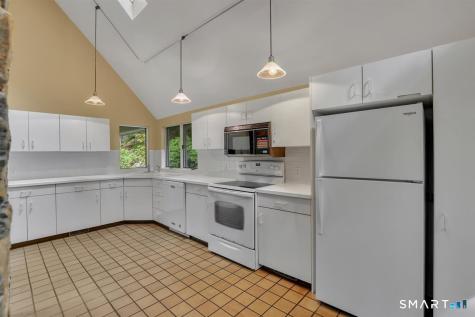 42 Taine Mountain Road Burlington CT 06013