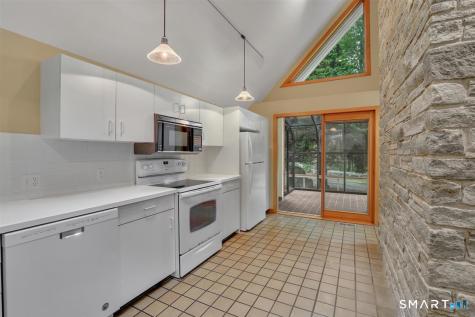 42 Taine Mountain Road Burlington CT 06013