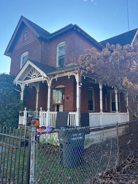 135 Ashley Street Hartford CT 06105