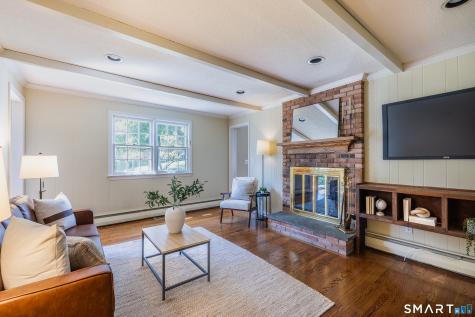 5 Grand Place Newtown CT 06470