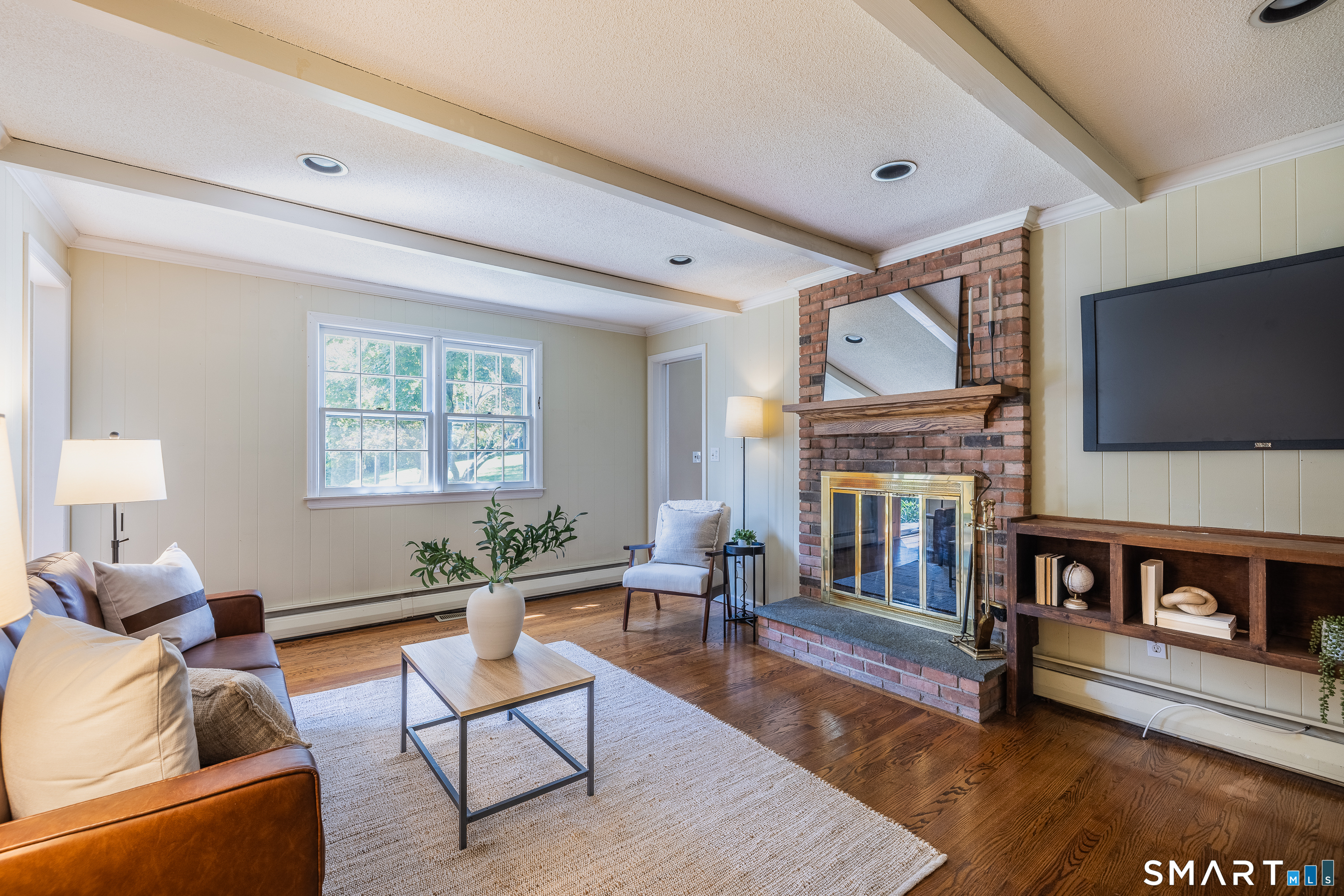 5 Grand Place Newtown CT 06470