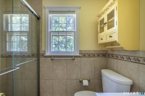 5 Grand Place Newtown CT 06470