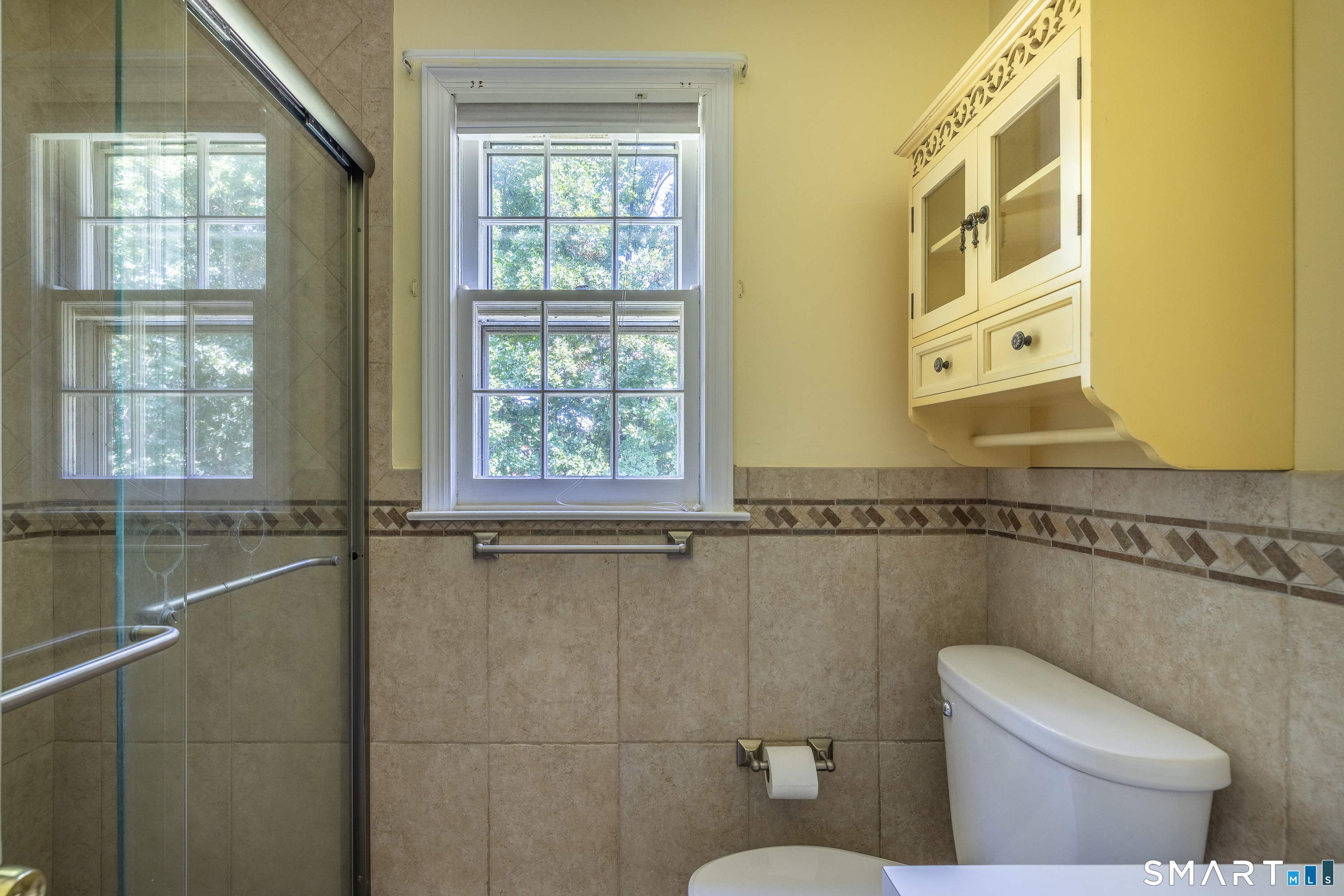 5 Grand Place Newtown CT 06470