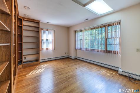 5 Grand Place Newtown CT 06470