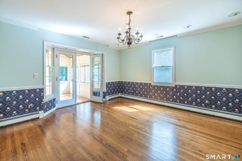 5 Grand Place Newtown CT 06470
