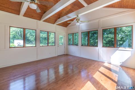 5 Grand Place Newtown CT 06470
