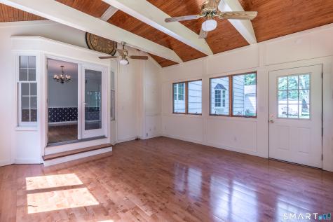 5 Grand Place Newtown CT 06470