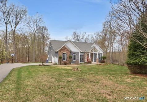 30 Beacon Hill Drive Mansfield CT 06268