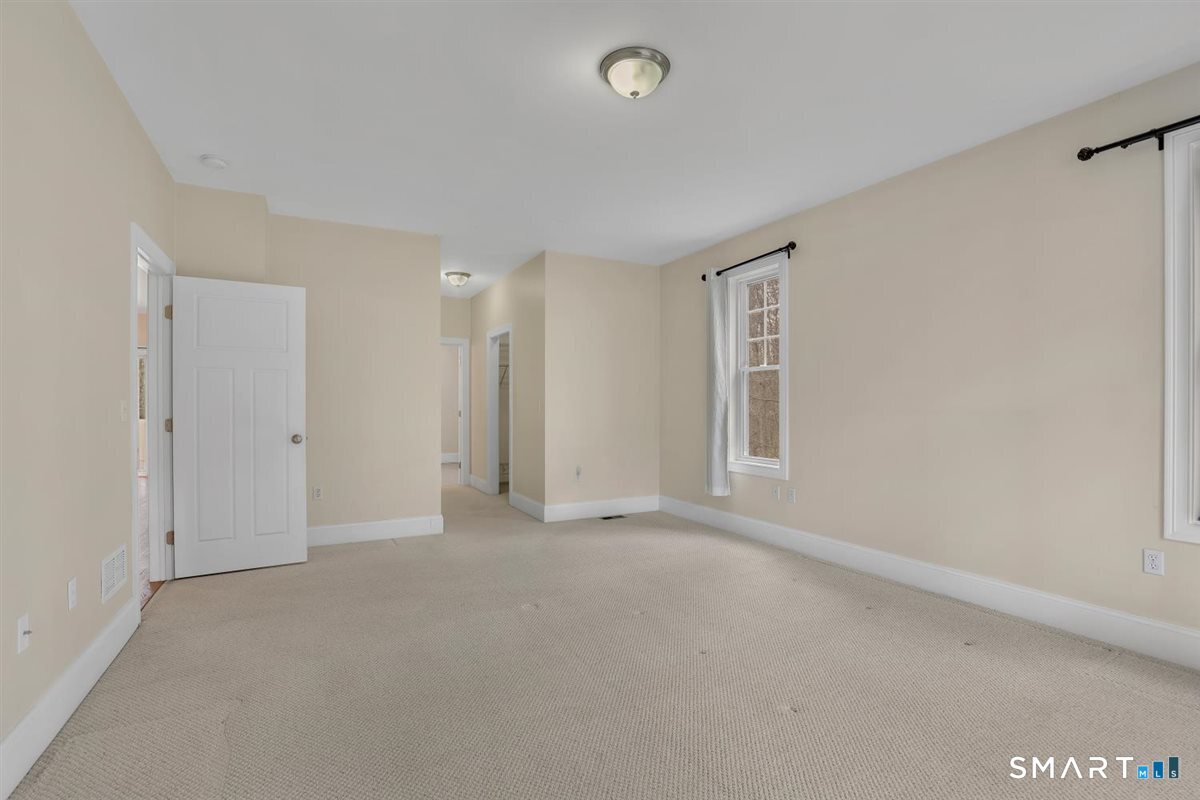 30 Beacon Hill Drive Mansfield CT 06268