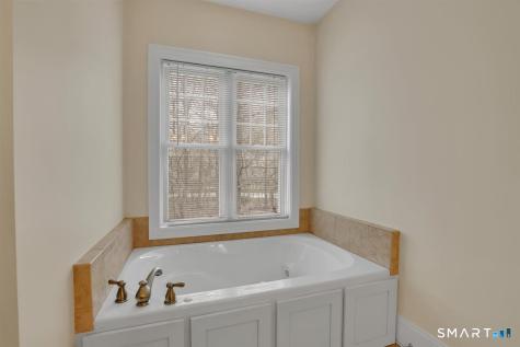 30 Beacon Hill Drive Mansfield CT 06268